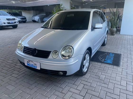 VOLKSWAGEN POLO 1.6 MI 8V FLEX 4P MANUAL